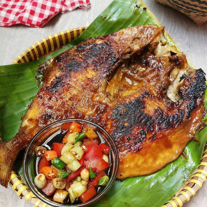 Flavors Flowing Down Suprapto Street: New Aroma Resto